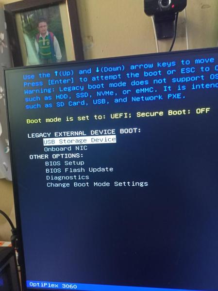 Pierwsze uruchomienie laptopa